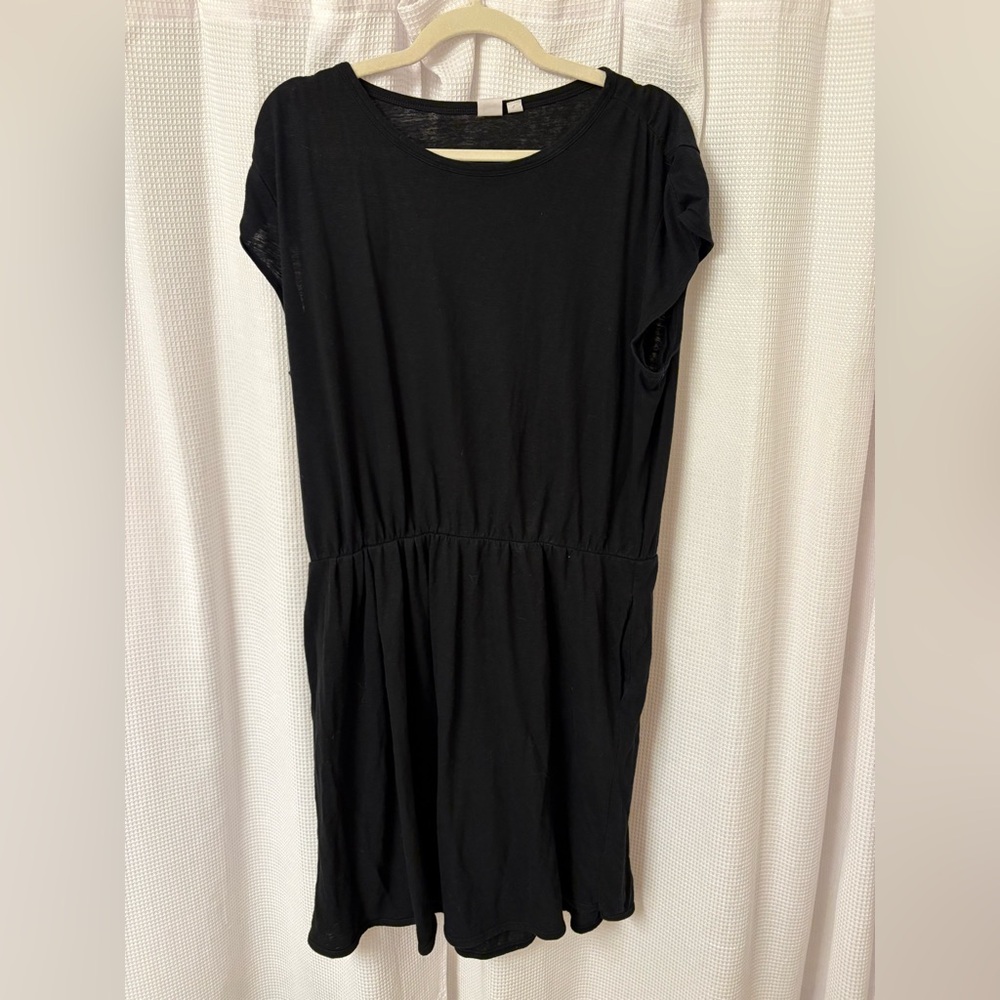 GAP Classic Black Midi Dress